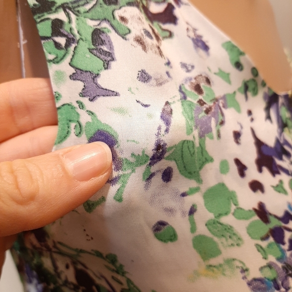 DYLAN & ROSE Sleeveless Floral Peplum Top Silky Cut Out Blouse - Picture 9 of 11